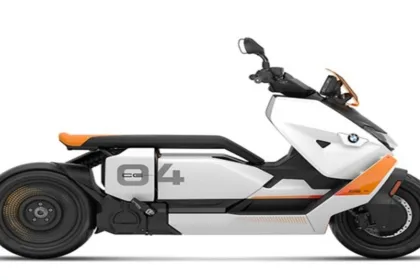 BMW EV Scooter CE 04